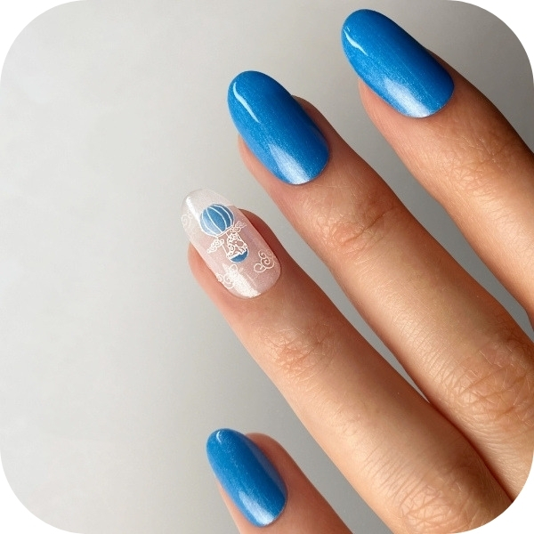 unghie estive blu 