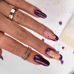 Nail Art Fantasy Crea Unghie Magiche con H388 Magic Dust, il Semipermanente Viola Glitter
