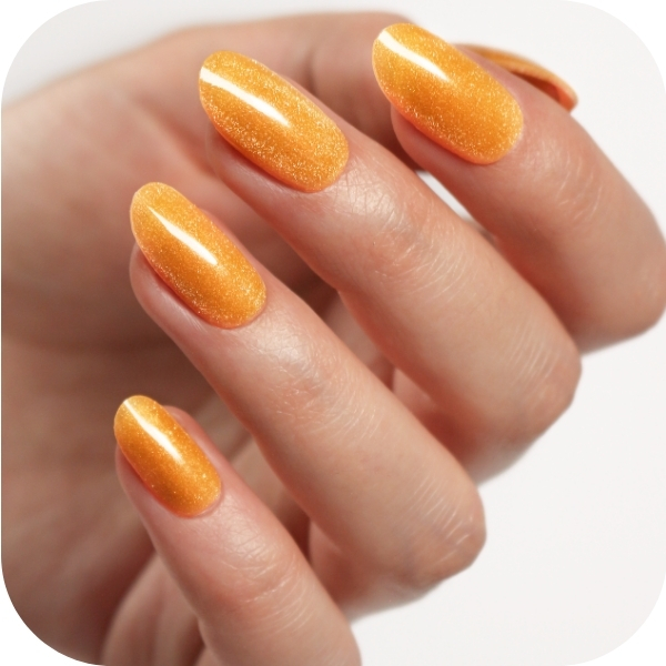 cat eye nails color giallo arancio